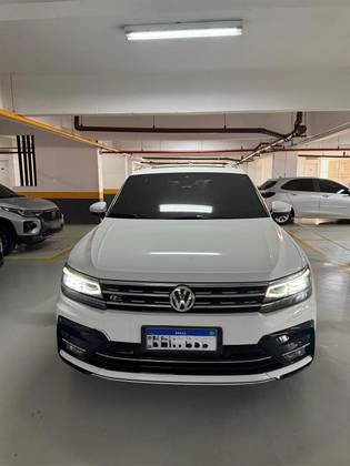 VOLKSWAGEN TIGUAN 2.0 350 TSI GASOLINA ALLSPACE R-LINE 4MOTION DSG VOLKSWAGEN TIGUAN 2.0 350 TSI GASOLINA ALLSPACE R-LINE 4MOTION DSG